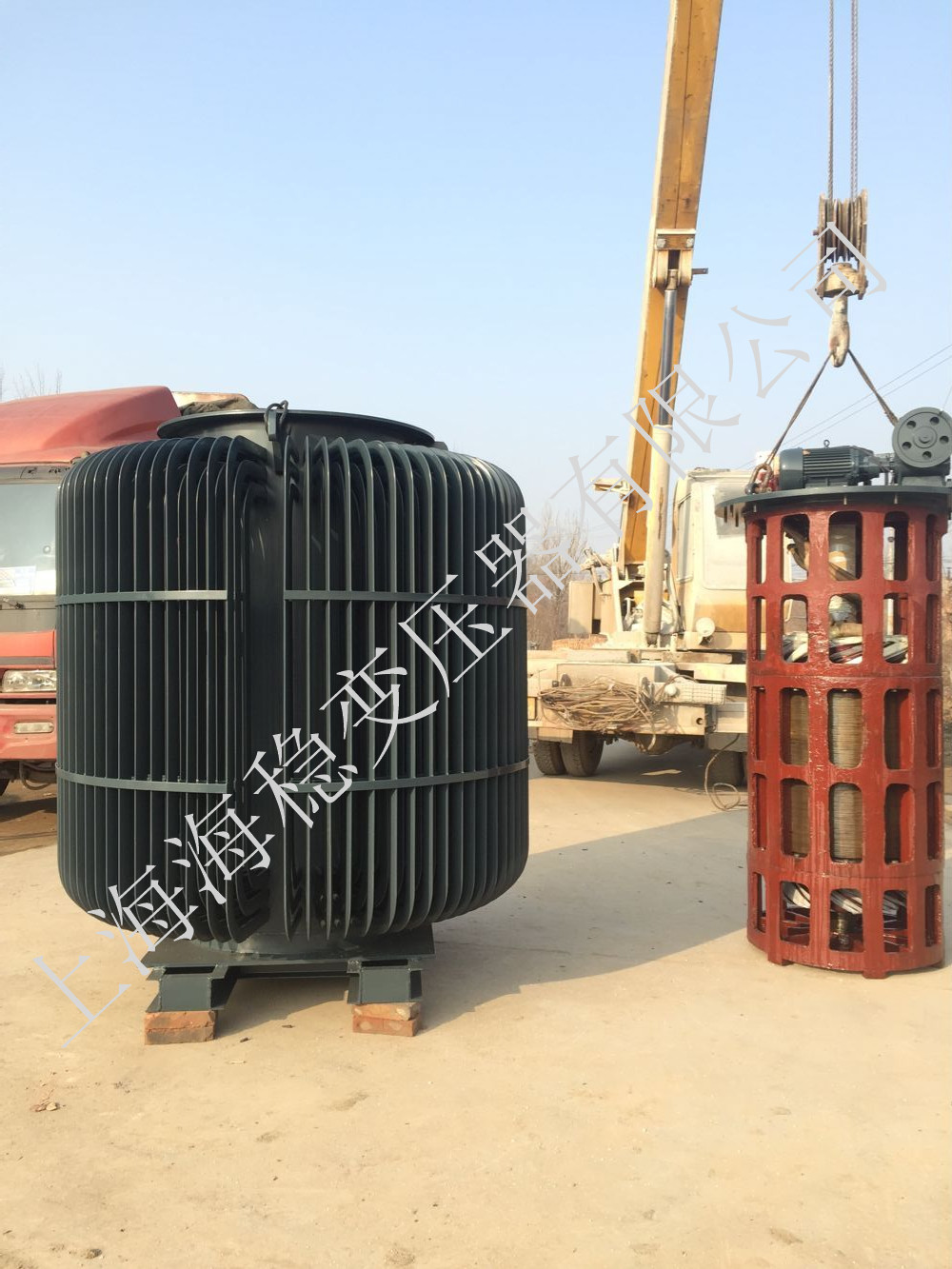 �ͽ�ʽ��ѹ��TS(J)A-600KVA